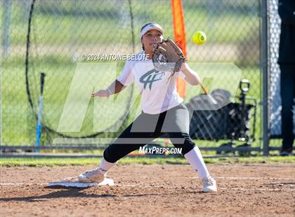 Thumbnail 1 in El Modena @ Chino Hills photogallery.