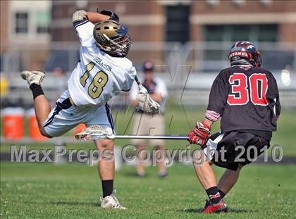 Thumbnail 2 in Mount Sinai vs. Bayport-Blue Point (Section 11 Class C Semifinal) photogallery.