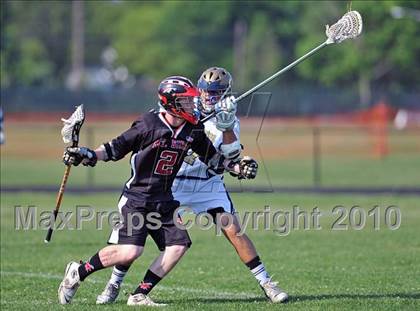 Thumbnail 1 in Mount Sinai vs. Bayport-Blue Point (Section 11 Class C Semifinal) photogallery.