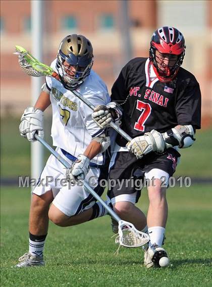 Thumbnail 3 in Mount Sinai vs. Bayport-Blue Point (Section 11 Class C Semifinal) photogallery.