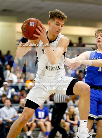 Thumbnail 2 in Hamilton Heights Christian Academy @ McCallie photogallery.
