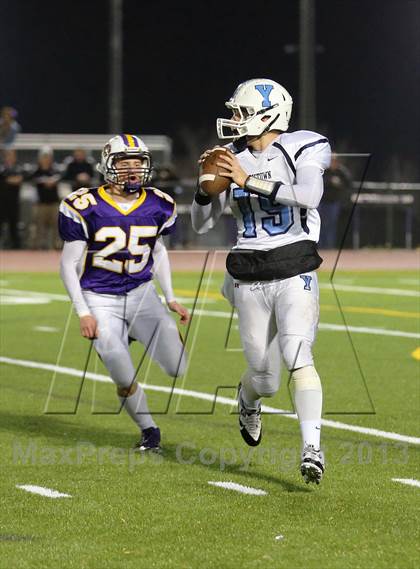 Thumbnail 1 in Yorktown @ Lake Braddock photogallery.