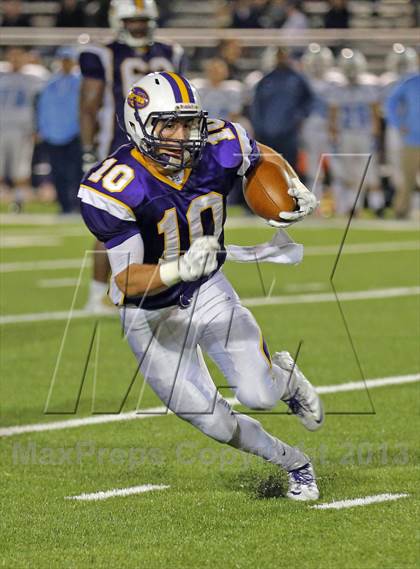 Thumbnail 1 in Yorktown @ Lake Braddock photogallery.
