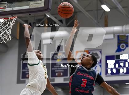 Thumbnail 3 in Indianapolis Crispus Attucks vs. East Chicago Central (Sneakers for Santa Shootout) photogallery.