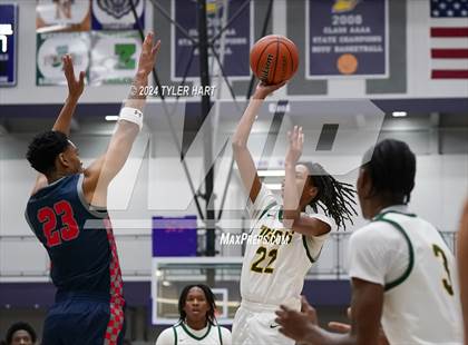 Thumbnail 1 in Indianapolis Crispus Attucks vs. East Chicago Central (Sneakers for Santa Shootout) photogallery.