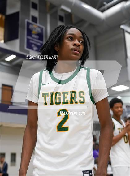 Thumbnail 2 in Indianapolis Crispus Attucks vs. East Chicago Central (Sneakers for Santa Shootout) photogallery.