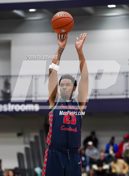 Thumbnail 3 in Indianapolis Crispus Attucks vs. East Chicago Central (Sneakers for Santa Shootout) photogallery.