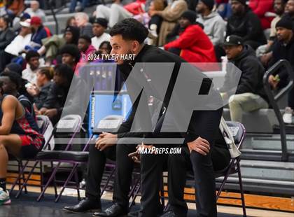 Thumbnail 3 in Indianapolis Crispus Attucks vs. East Chicago Central (Sneakers for Santa Shootout) photogallery.