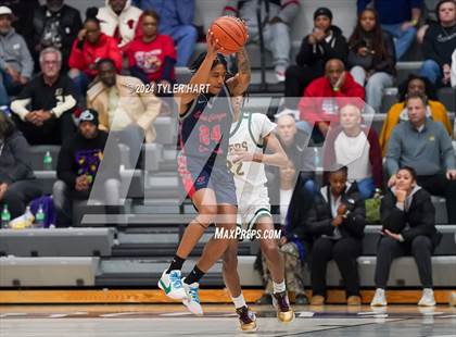 Thumbnail 3 in Indianapolis Crispus Attucks vs. East Chicago Central (Sneakers for Santa Shootout) photogallery.