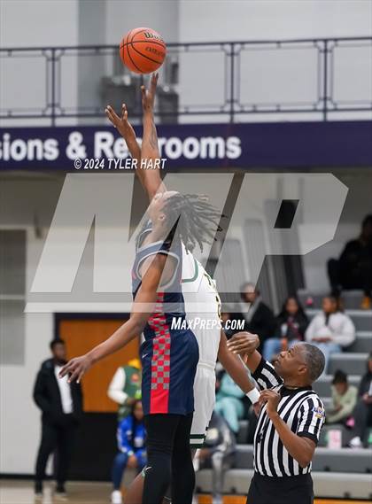 Thumbnail 2 in Indianapolis Crispus Attucks vs. East Chicago Central (Sneakers for Santa Shootout) photogallery.