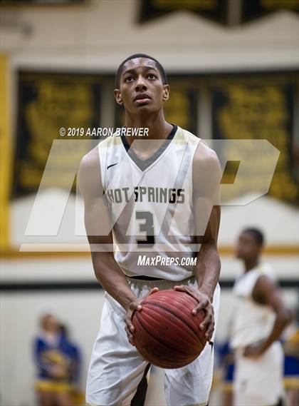 Thumbnail 1 in Lakeside vs. Hot Springs photogallery.