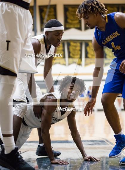 Thumbnail 1 in Lakeside vs. Hot Springs photogallery.
