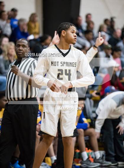 Thumbnail 1 in Lakeside vs. Hot Springs photogallery.