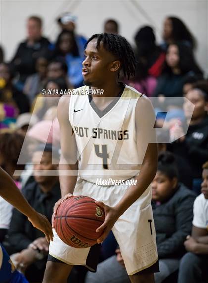 Thumbnail 1 in Lakeside vs. Hot Springs photogallery.
