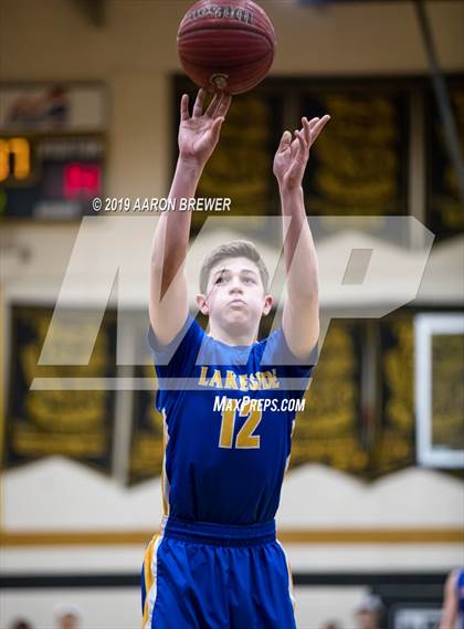 Thumbnail 1 in Lakeside vs. Hot Springs photogallery.