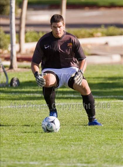 Thumbnail 1 in Los Banos @ Turlock photogallery.