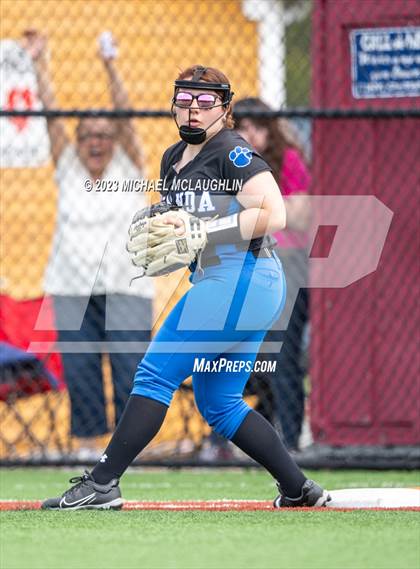 Thumbnail 3 in SS Seward vs. Gowanda (NYSPHSAA C Final) photogallery.
