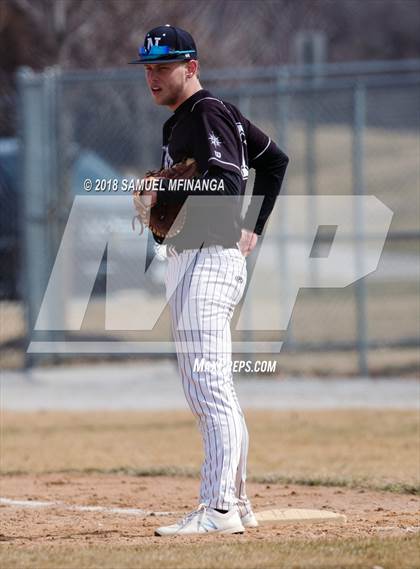 Thumbnail 3 in Norris vs. Lincoln Northeast photogallery.