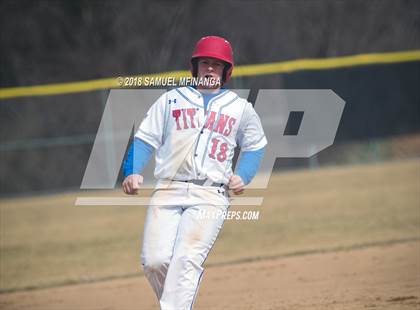Thumbnail 2 in Norris vs. Lincoln Northeast photogallery.