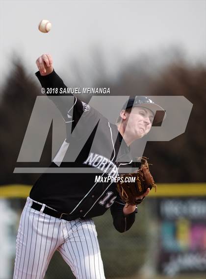 Thumbnail 3 in Norris vs. Lincoln Northeast photogallery.