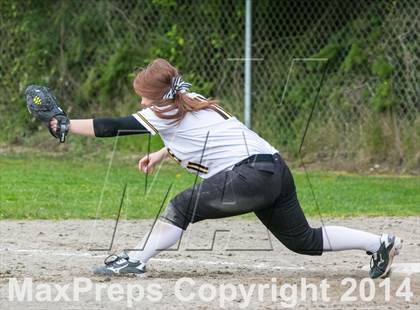 Thumbnail 1 in Inglemoor @ Issaquah photogallery.