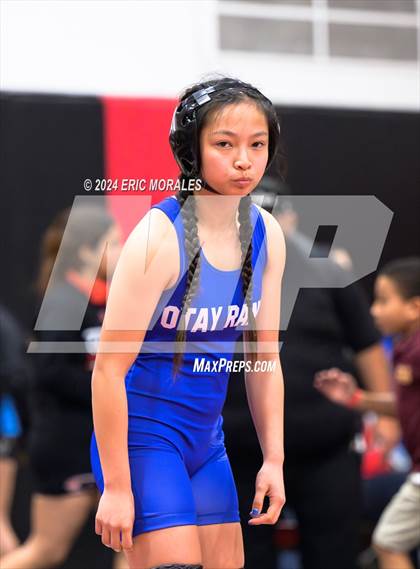 Thumbnail 3 in Metros Championship photogallery.