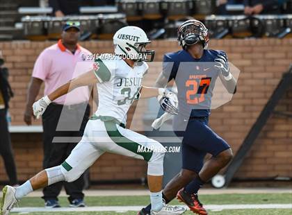 Thumbnail 3 in Seven Lakes vs Strake Jesuit photogallery.