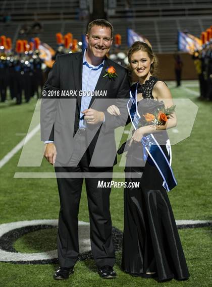 Thumbnail 1 in Seven Lakes vs Strake Jesuit photogallery.