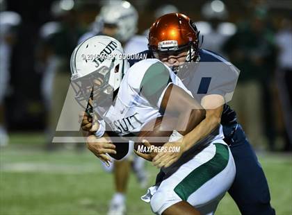 Thumbnail 2 in Seven Lakes vs Strake Jesuit photogallery.