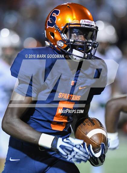 Thumbnail 3 in Seven Lakes vs Strake Jesuit photogallery.