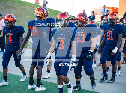 Thumbnail 3 in Seven Lakes vs Strake Jesuit photogallery.
