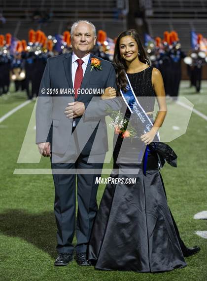 Thumbnail 3 in Seven Lakes vs Strake Jesuit photogallery.