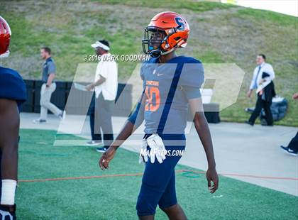 Thumbnail 2 in Seven Lakes vs Strake Jesuit photogallery.