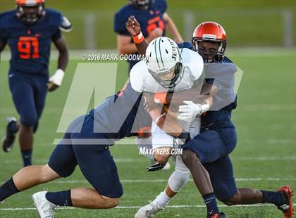 Thumbnail 2 in Seven Lakes vs Strake Jesuit photogallery.