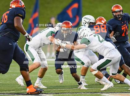 Thumbnail 3 in Seven Lakes vs Strake Jesuit photogallery.