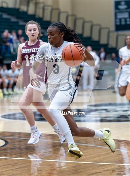 Thumbnail 3 in Baldwin vs Garden City (NYSPHSAA Section VIII Class AA Championship) photogallery.