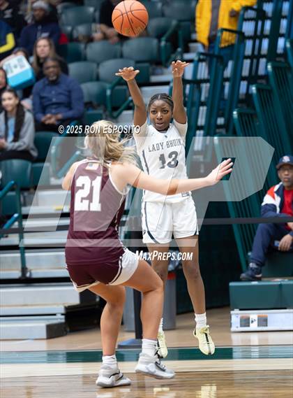 Thumbnail 2 in Baldwin vs Garden City (NYSPHSAA Section VIII Class AA Championship) photogallery.