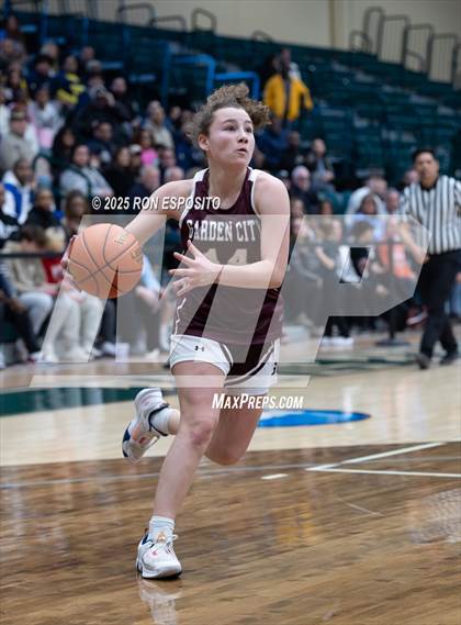 Thumbnail 1 in Baldwin vs Garden City (NYSPHSAA Section VIII Class AA Championship) photogallery.