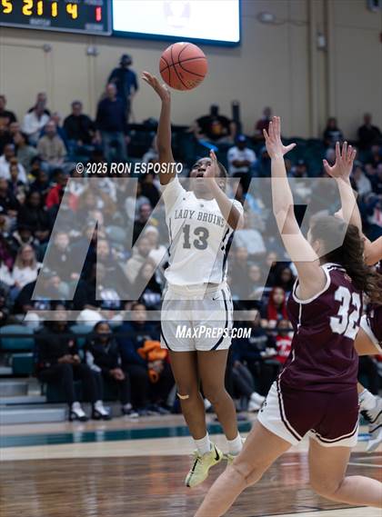 Thumbnail 2 in Baldwin vs Garden City (NYSPHSAA Section VIII Class AA Championship) photogallery.