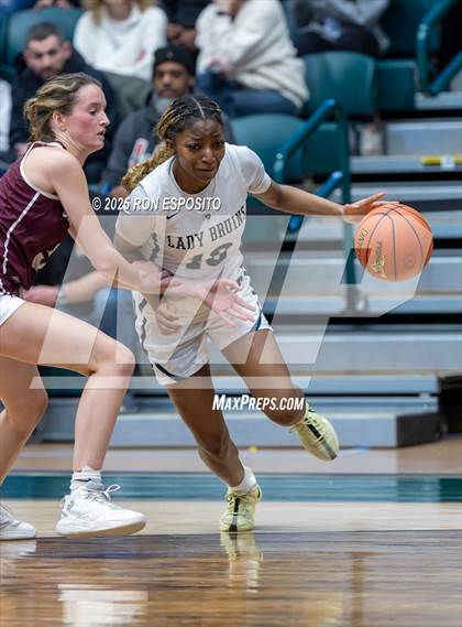 Thumbnail 1 in Baldwin vs Garden City (NYSPHSAA Section VIII Class AA Championship) photogallery.