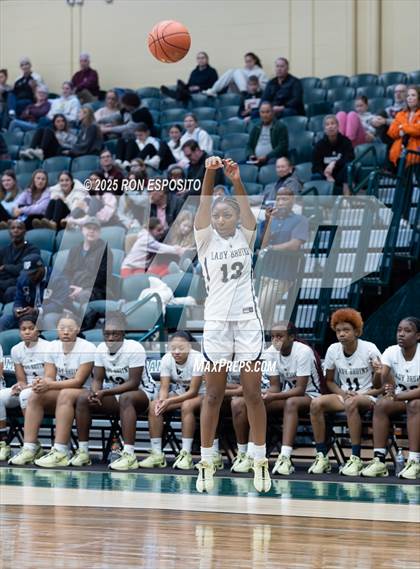 Thumbnail 3 in Baldwin vs Garden City (NYSPHSAA Section VIII Class AA Championship) photogallery.