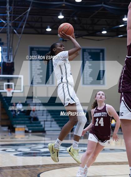 Thumbnail 2 in Baldwin vs Garden City (NYSPHSAA Section VIII Class AA Championship) photogallery.