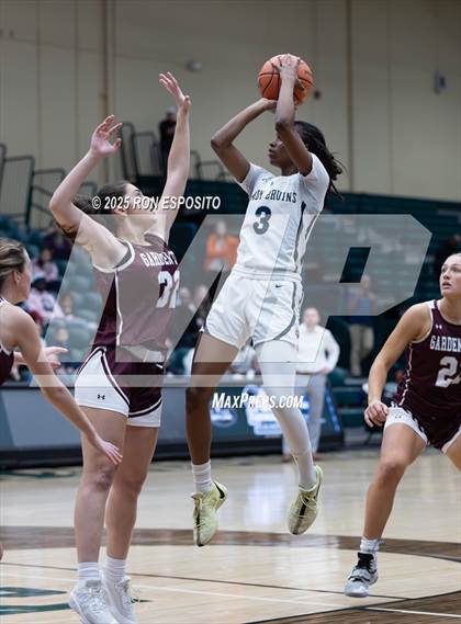 Thumbnail 3 in Baldwin vs Garden City (NYSPHSAA Section VIII Class AA Championship) photogallery.