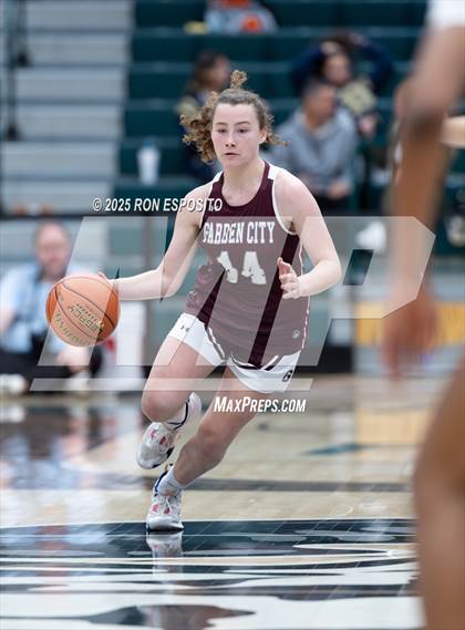Thumbnail 3 in Baldwin vs Garden City (NYSPHSAA Section VIII Class AA Championship) photogallery.