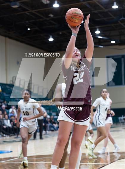 Thumbnail 3 in Baldwin vs Garden City (NYSPHSAA Section VIII Class AA Championship) photogallery.