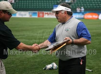 Thumbnail 2 in Manhasset vs. LaFayette (NYSPHSAA Class C Final) photogallery.
