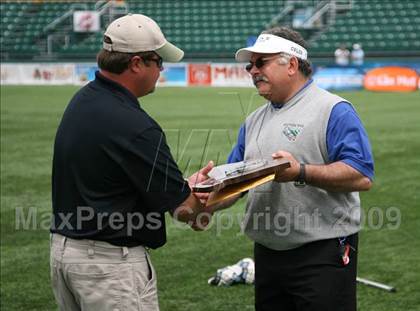 Thumbnail 3 in Manhasset vs. LaFayette (NYSPHSAA Class C Final) photogallery.