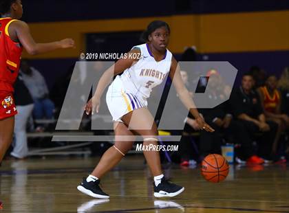 Thumbnail 3 in Dominguez vs. Lynwood photogallery.