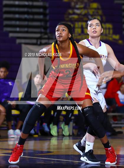 Thumbnail 2 in Dominguez vs. Lynwood photogallery.