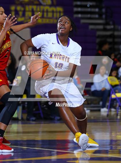 Thumbnail 1 in Dominguez vs. Lynwood photogallery.